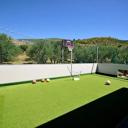 Rimac In Mit Garten, Grill * Kastel Stafilic